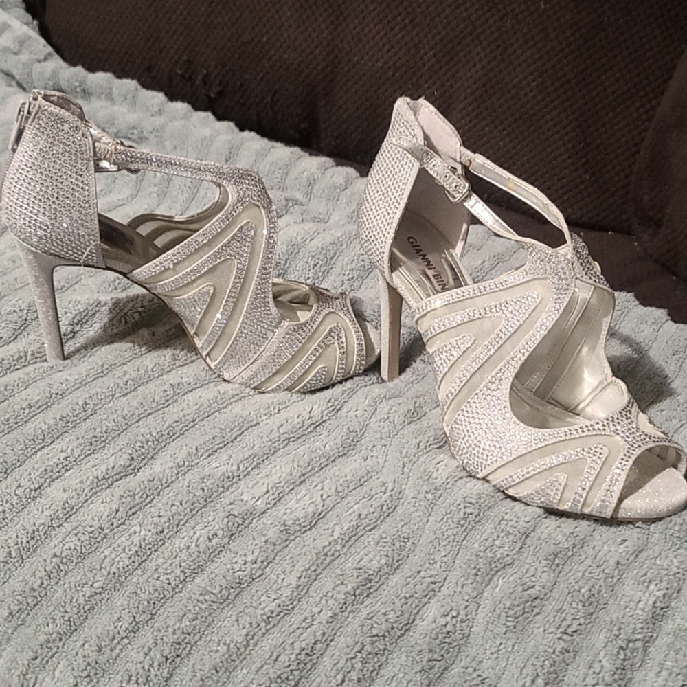 Women heels